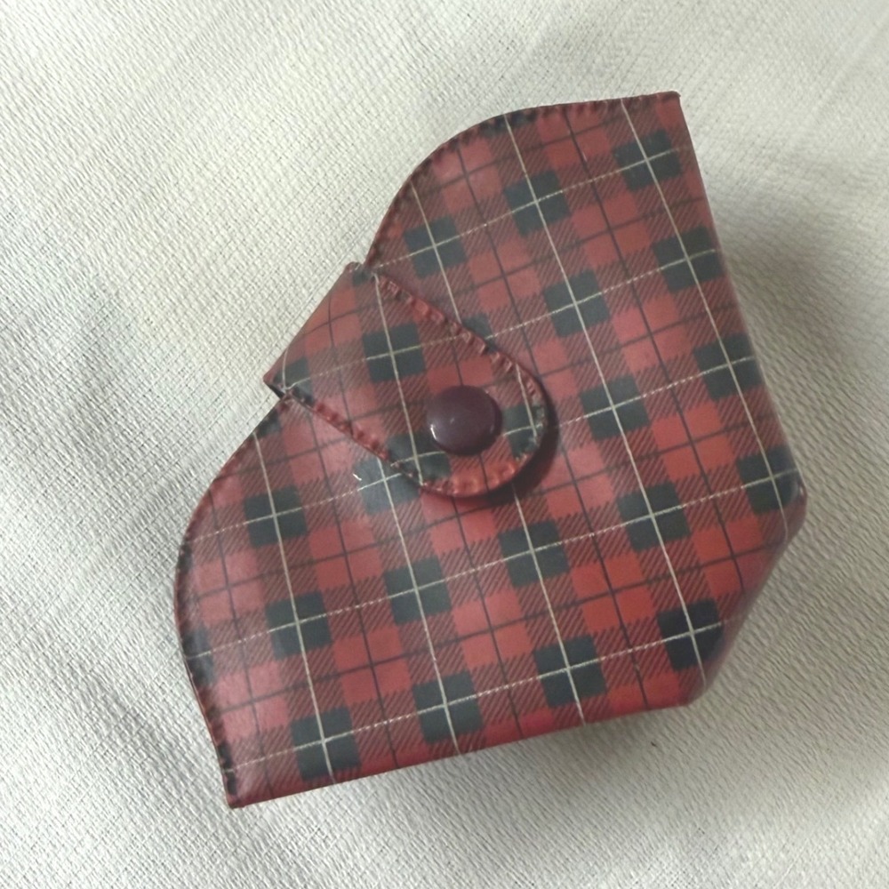 Vintage Plaid Travel Sewing Kit Red Black Tartan Folding Compact Organizer Case